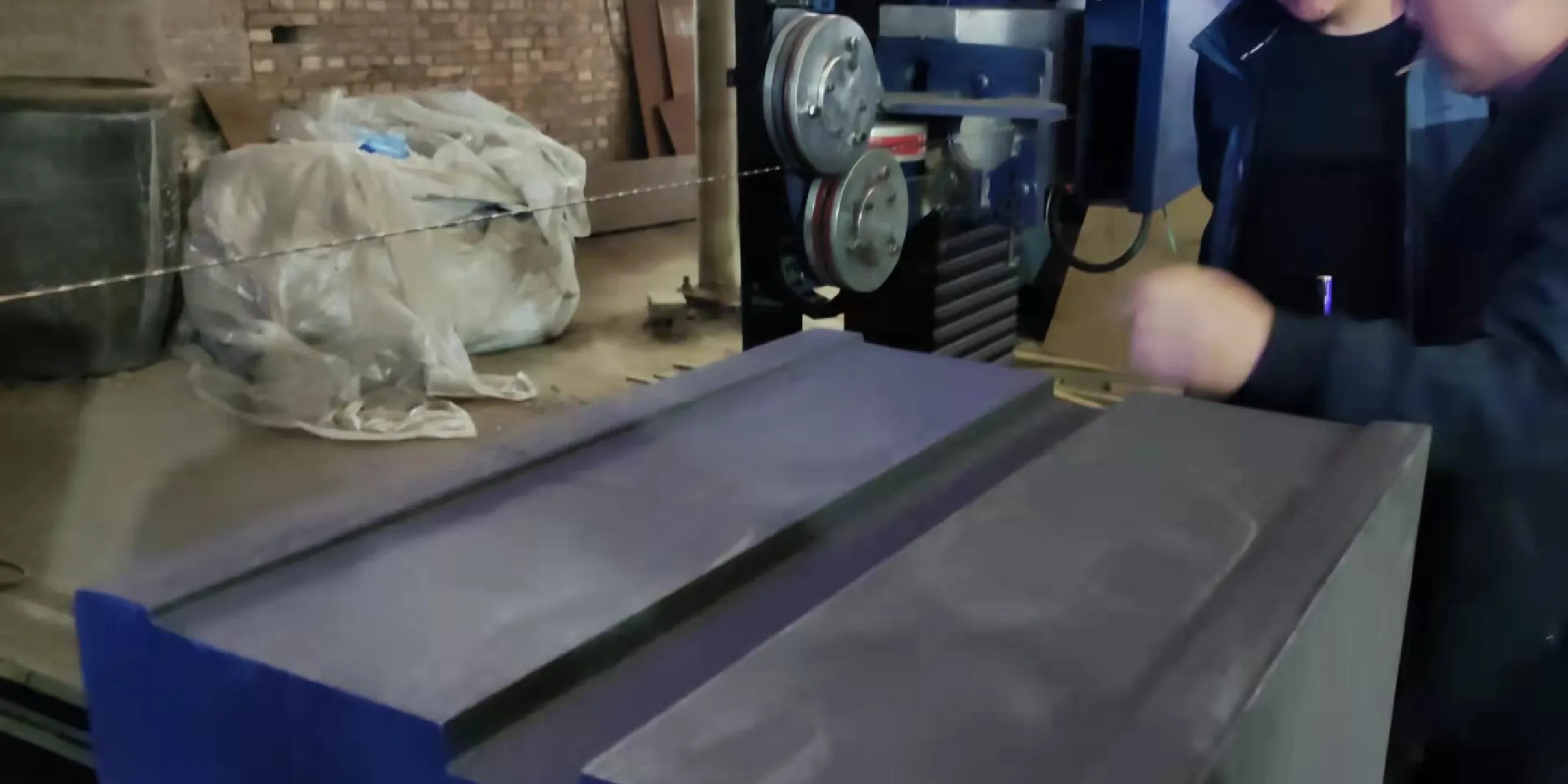 CNC Wire Saw Cutting Case Study for Large Graphite Blocks (7).webp