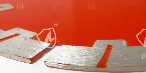 DINOSAW Segmented Diamond Cutting Disc for Concrete & Masonry (18)@1.5x.webp