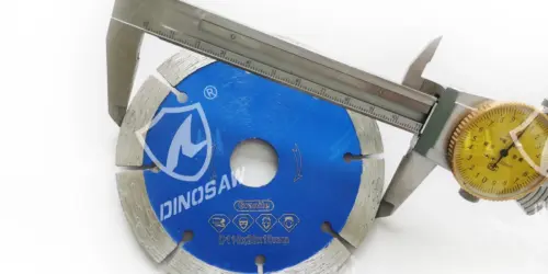 DINOSAW Segmented Diamond Cutting Disc for Concrete & Masonry (1)@1.5x.webp