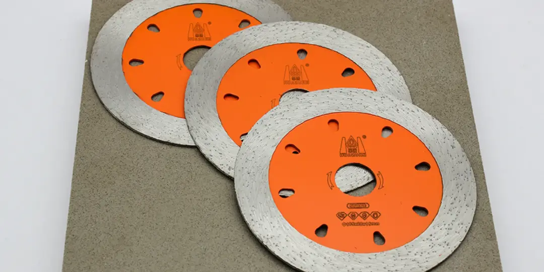 Diamond Cutting Disc for Porcelain  Continuous Rim  DINOSAW (26)@1.5x.webp