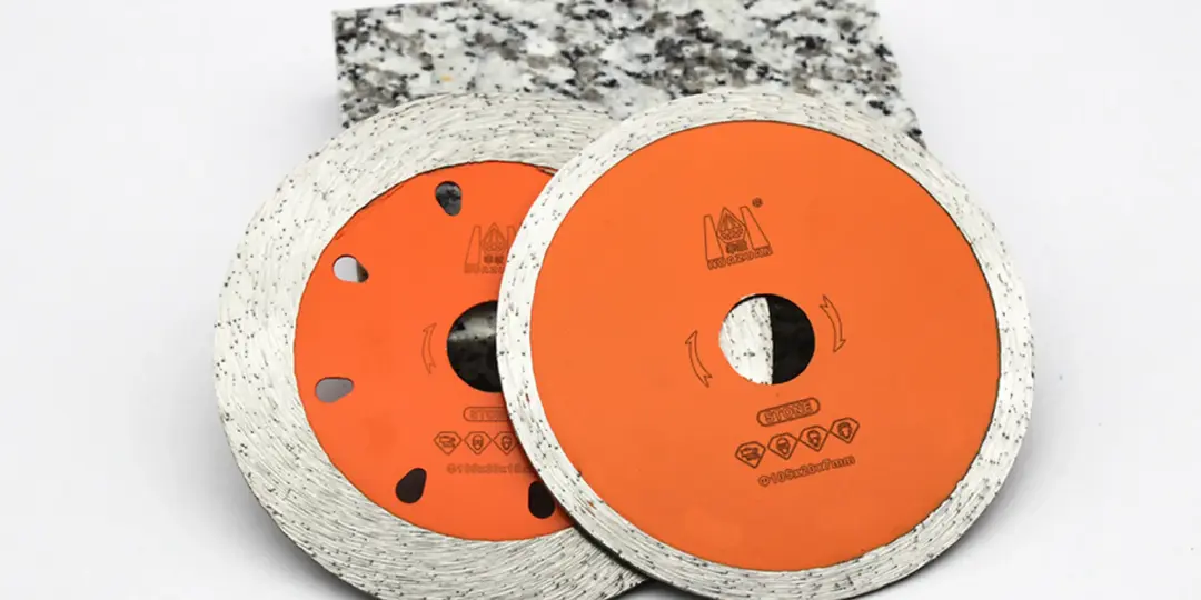 Diamond Cutting Disc for Porcelain  Continuous Rim  DINOSAW (29)@1.5x.webp