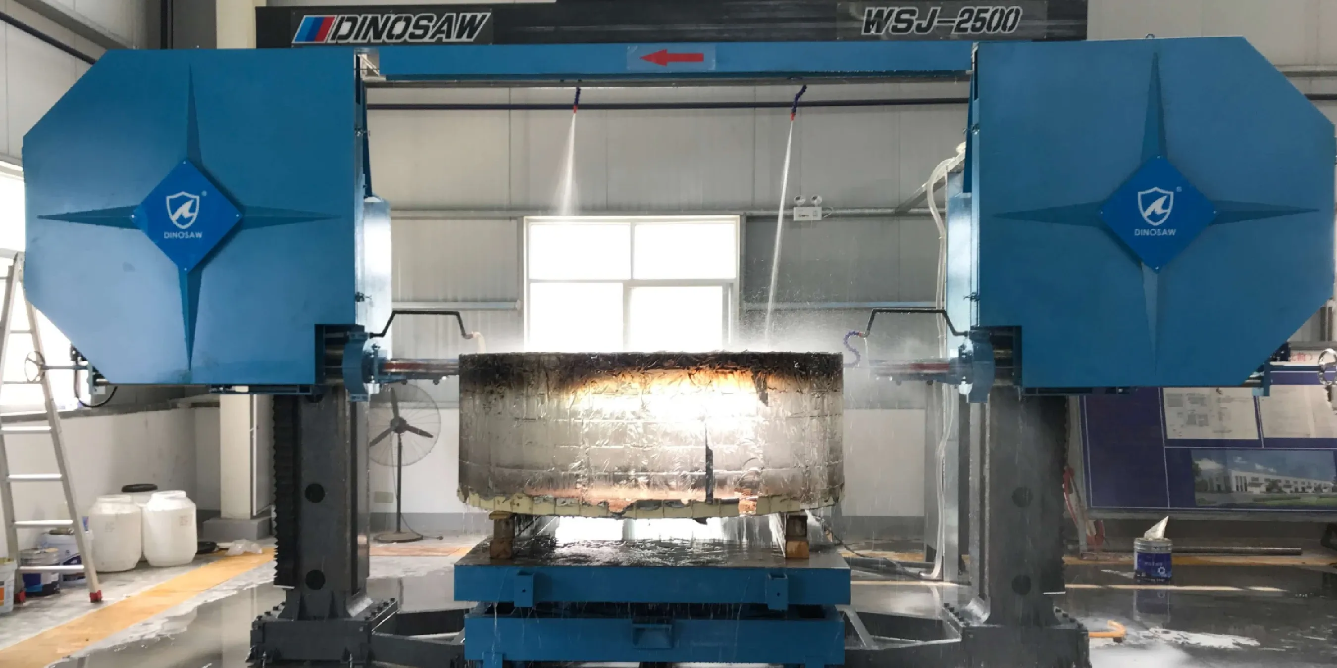 Quartz Glass Ingot Cutting Case Study Using CNC Wire Saw Machine (5).webp