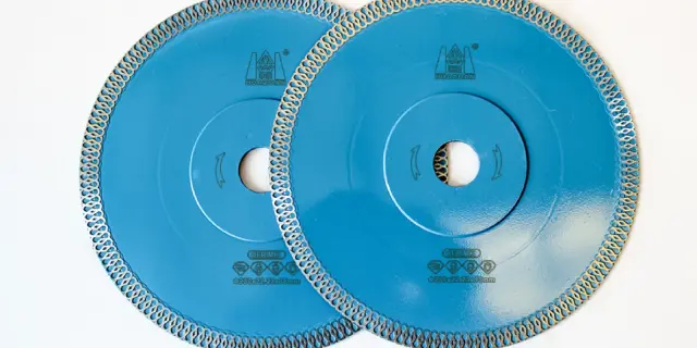 Ultra-Thin Turbo Mesh Diamond Cutting Disc for Porcelain (12)@1.5x