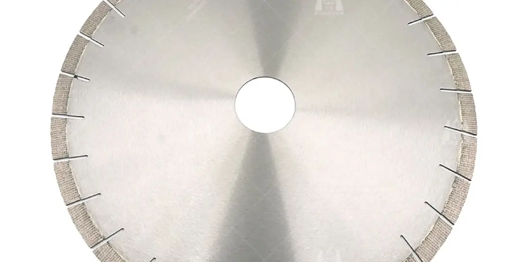 quartz diamond blade (4)@1.5x.webp